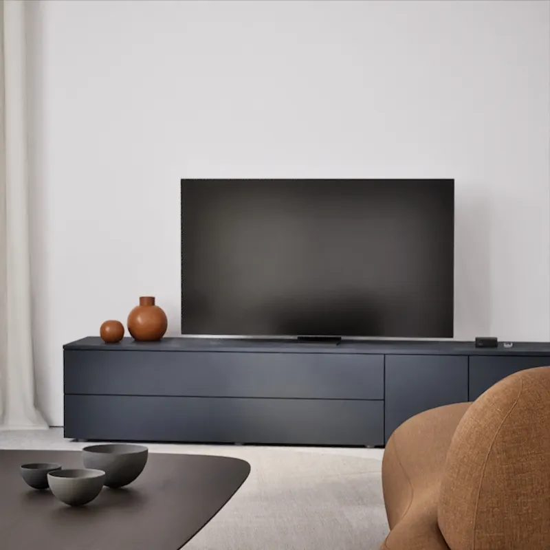 그래파이트 TV 수납장 · 외부 서랍 · 스튜디오 컷